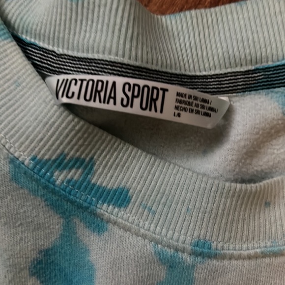 Victoria’s Secret crop top - Picture 3 of 3